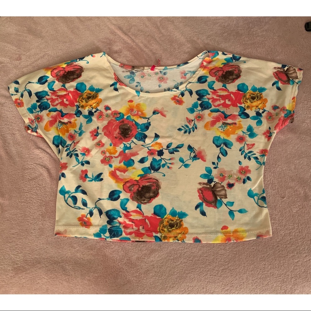 Crop top